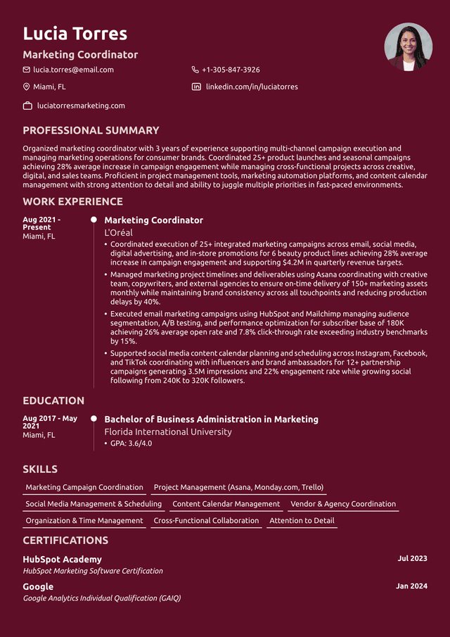 Create a Marketing Resume That Gets You Hired: Full Guide